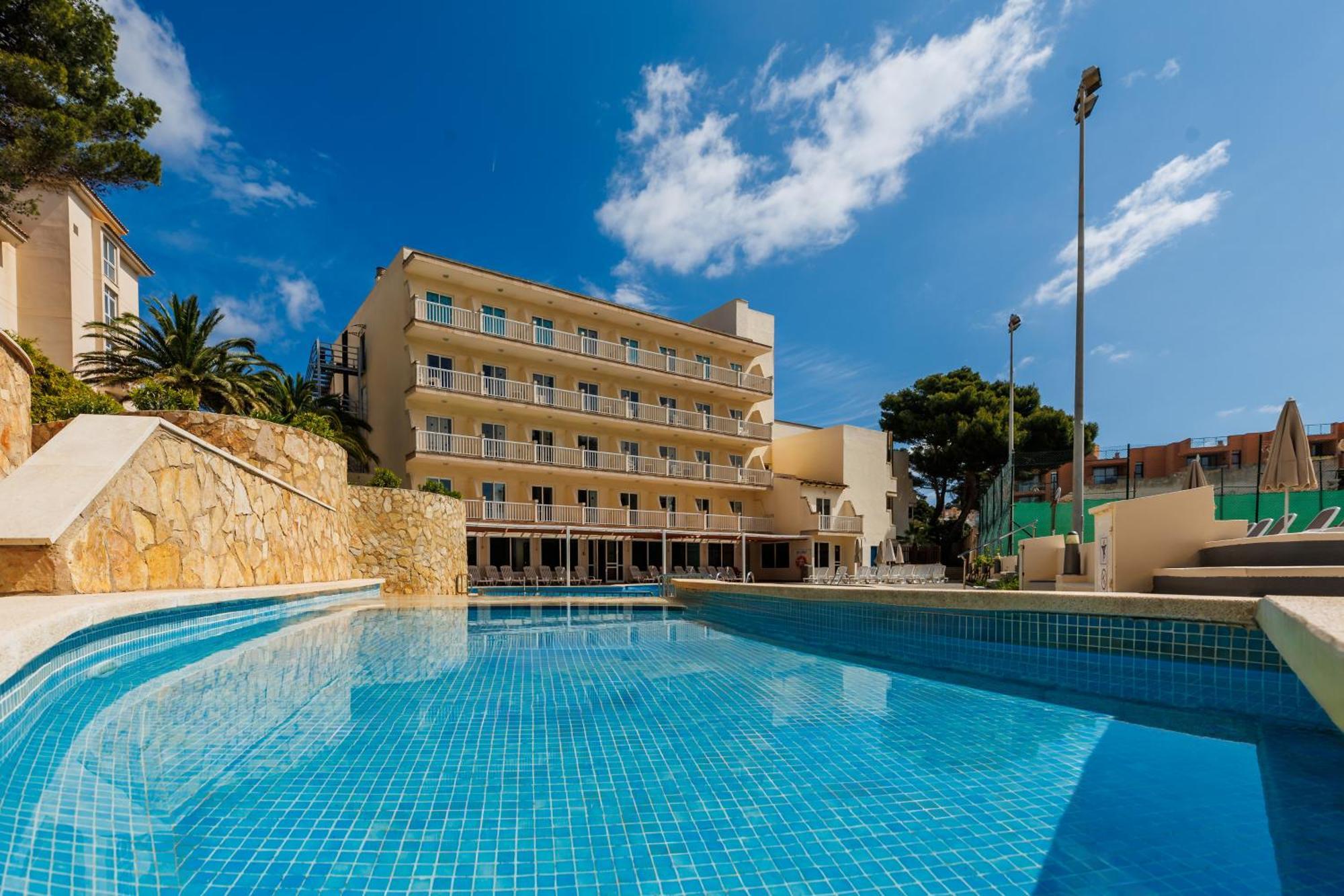 O7 Club Cala Ratajda Hotel Cala Ratjada Kültér fotó